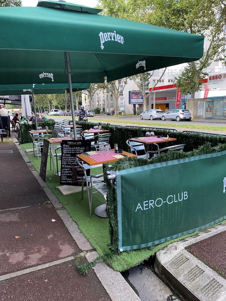 Aero Club Hotel Issy-les-Moulineaux Exterior foto